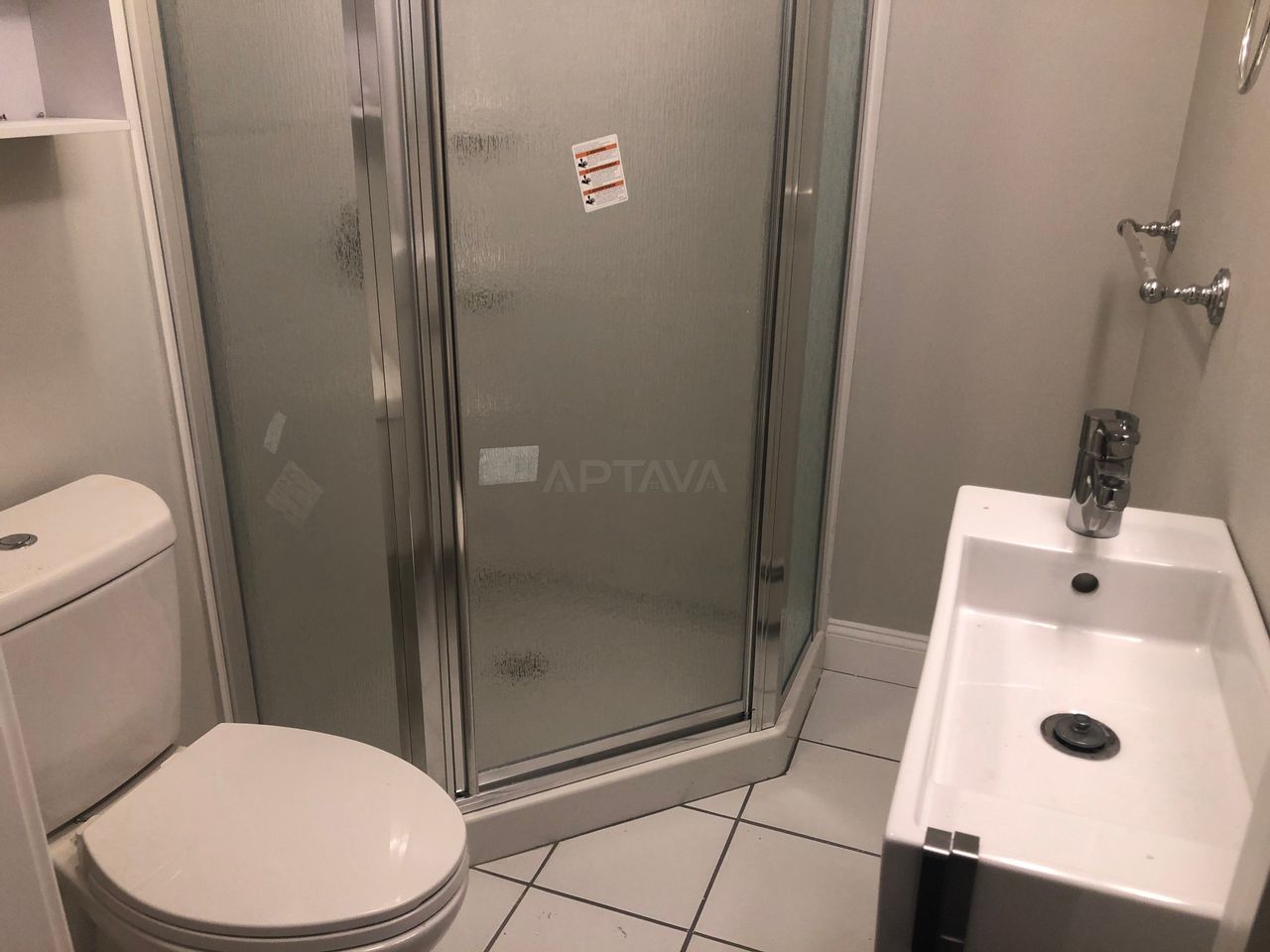 https://aptava-photos.s3.us-east-2.amazonaws.com/607cff8e018eb760501a4a8e.jpg